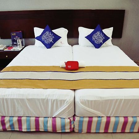 Oyo 710 Hotel Kshitij Pune Bagian luar foto