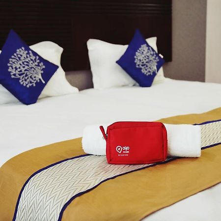 Oyo 710 Hotel Kshitij Pune Bagian luar foto