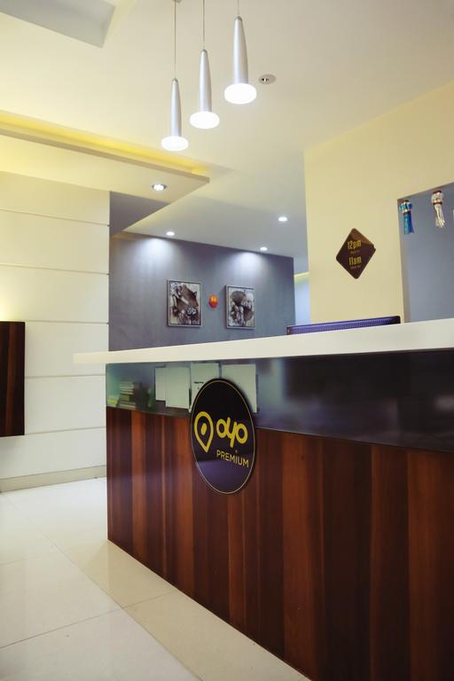 Oyo 710 Hotel Kshitij Pune Bagian luar foto